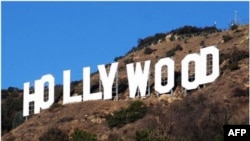 HOLLYWOOD – с миру по нитке